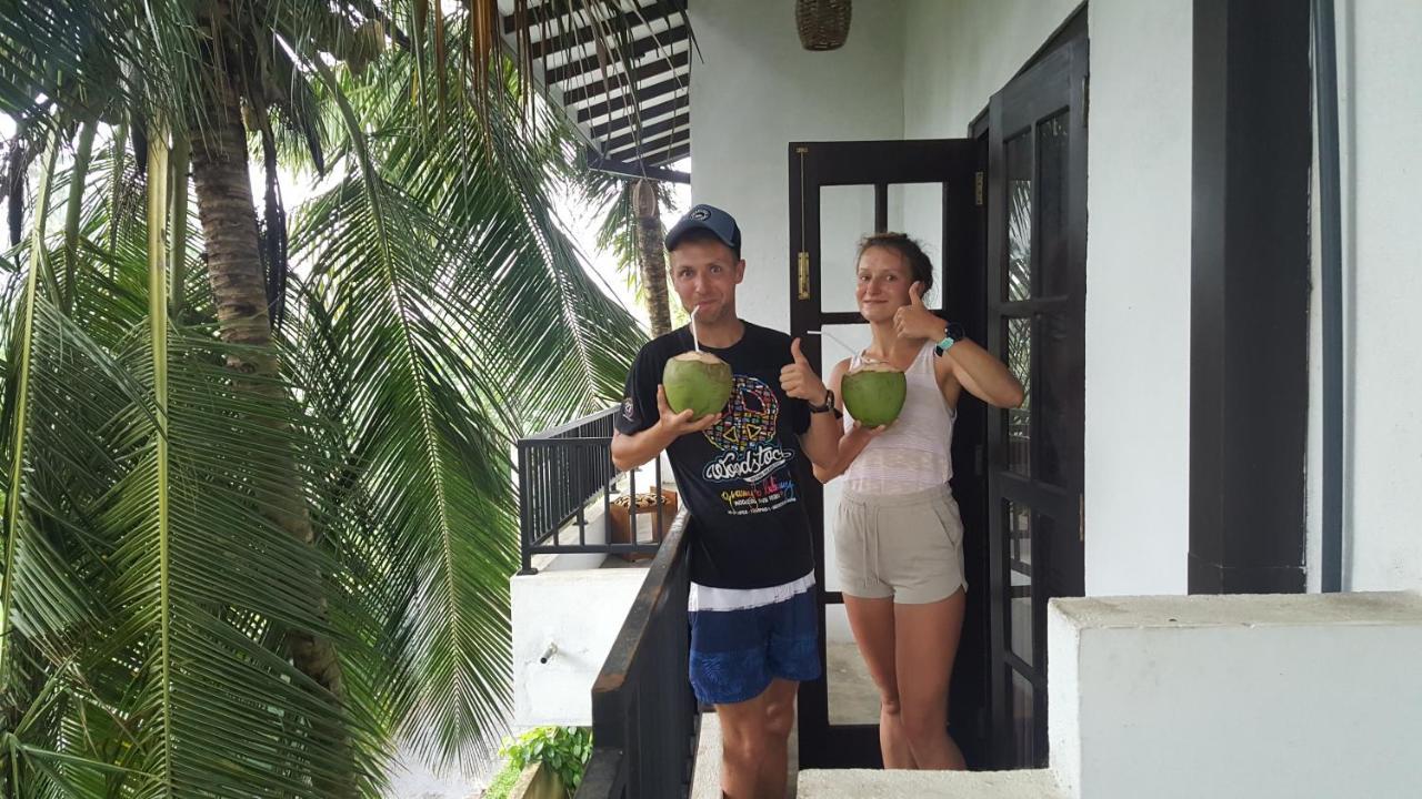 Coco Rooms Galle Bagian luar foto