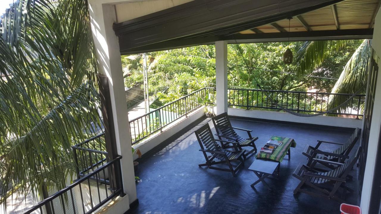 Coco Rooms Galle Bagian luar foto