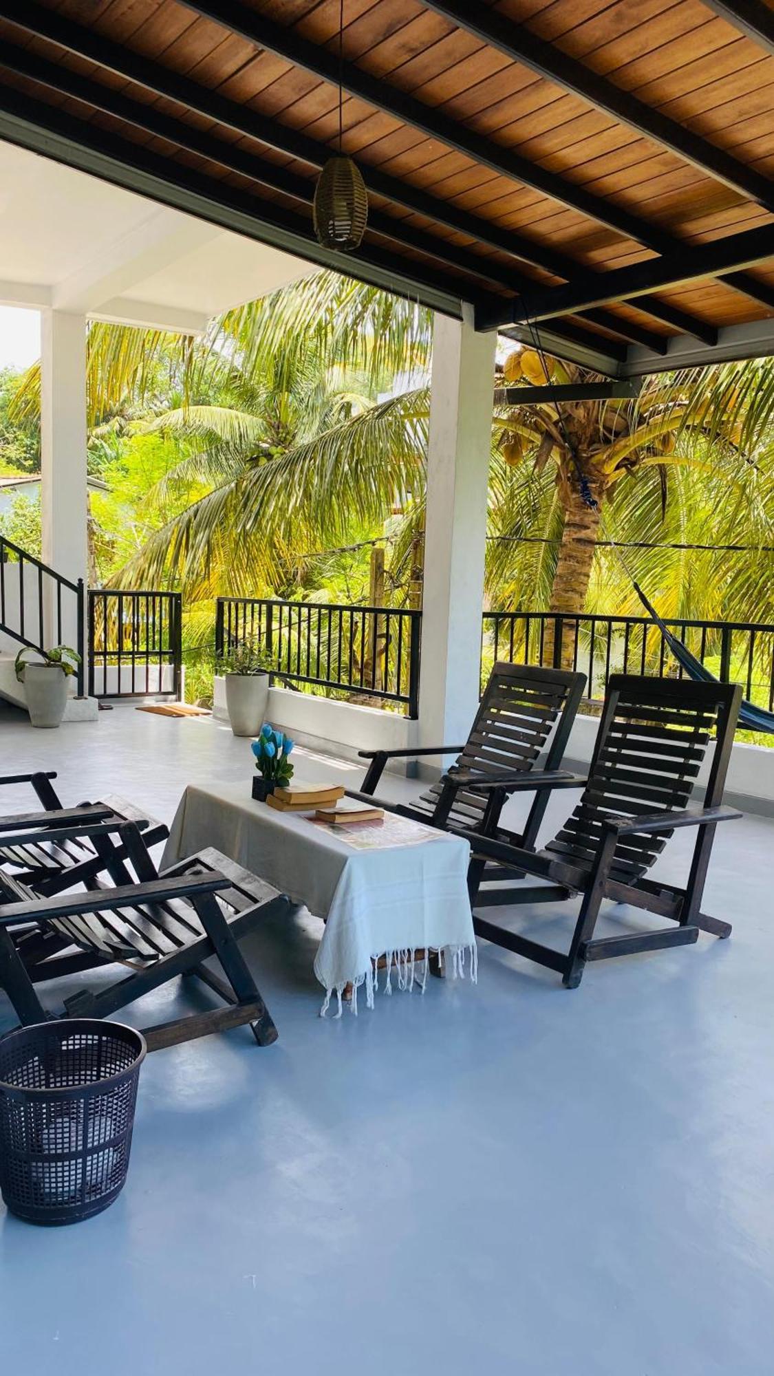 Coco Rooms Galle Bagian luar foto