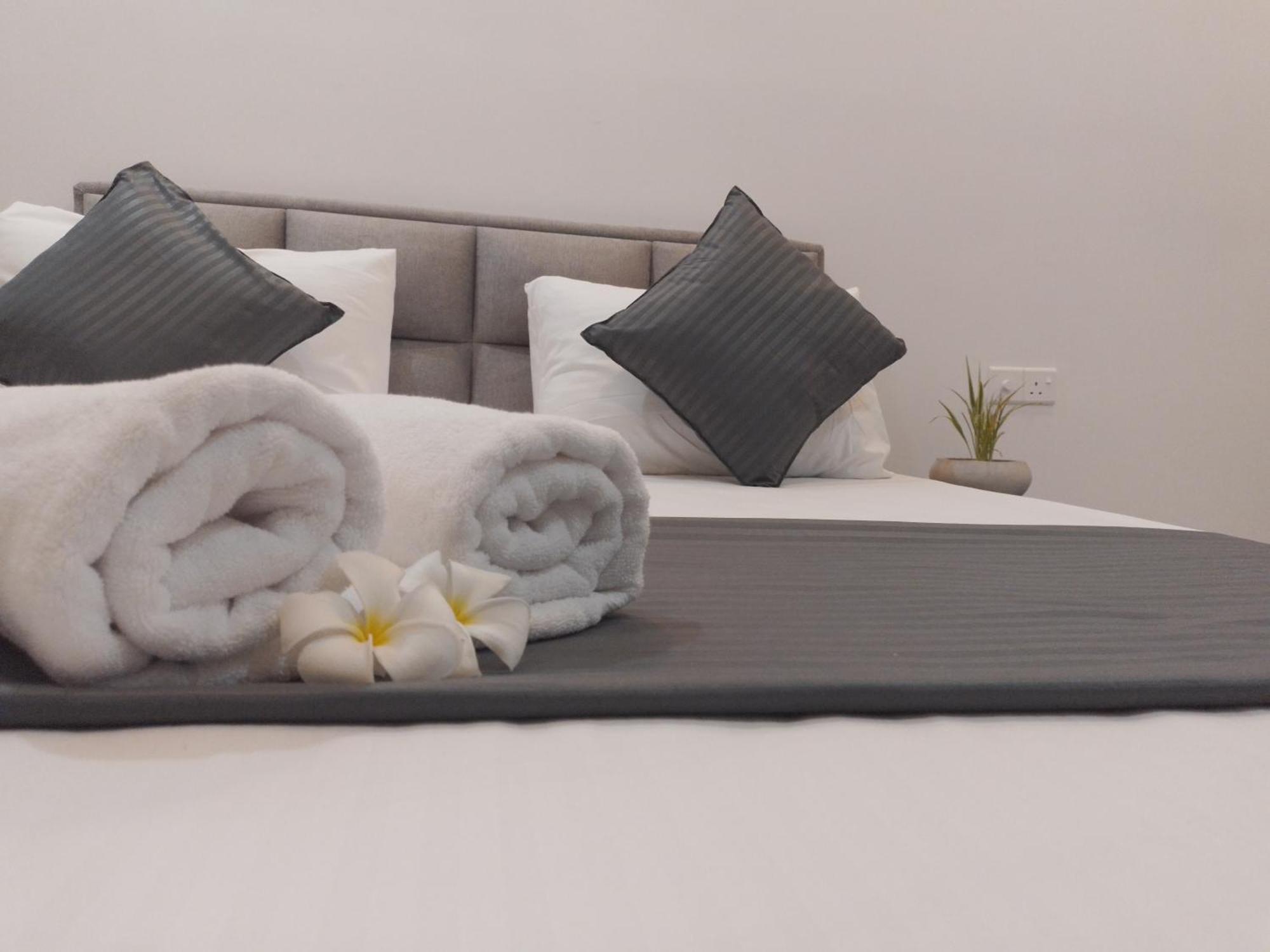 Coco Rooms Galle Bagian luar foto
