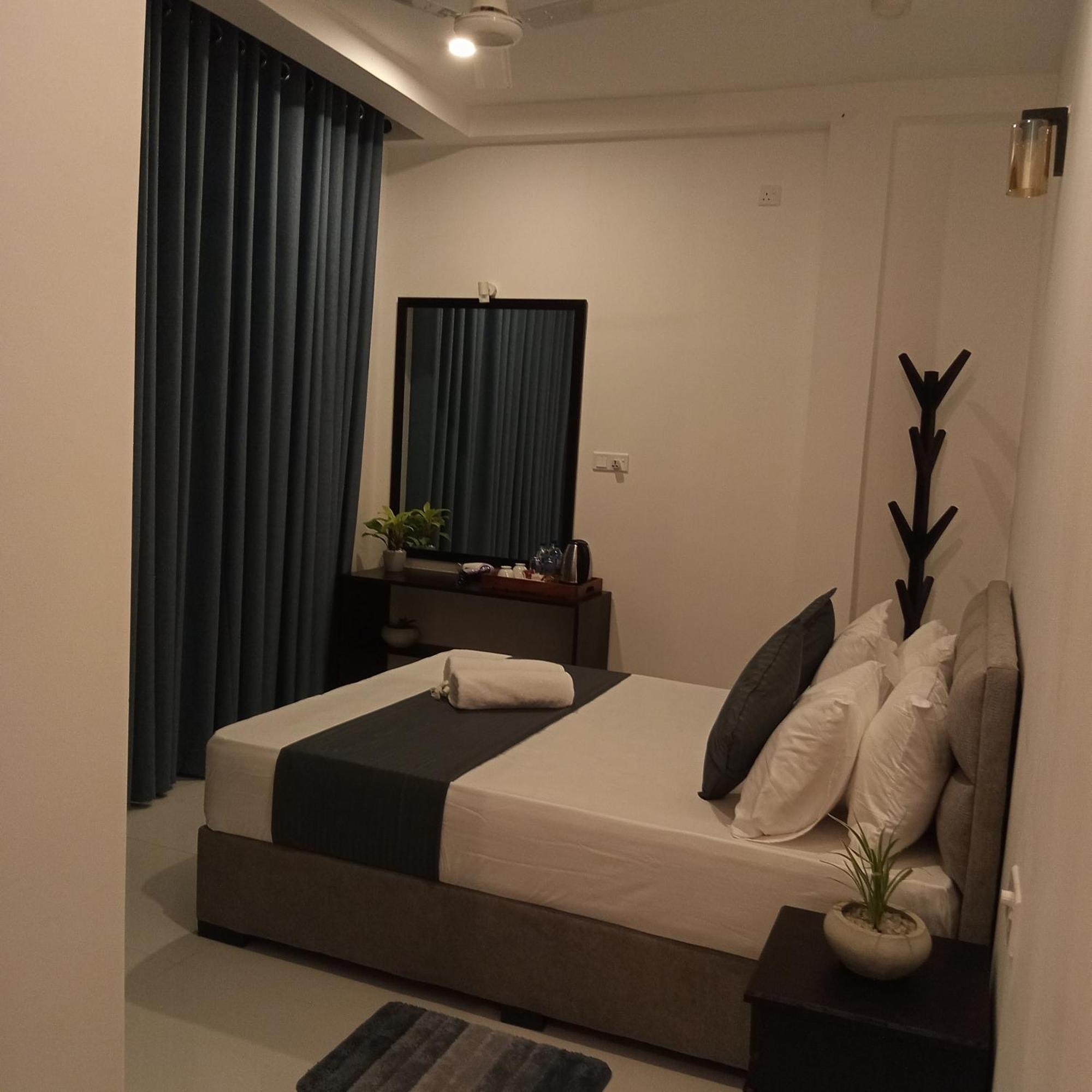 Coco Rooms Galle Bagian luar foto